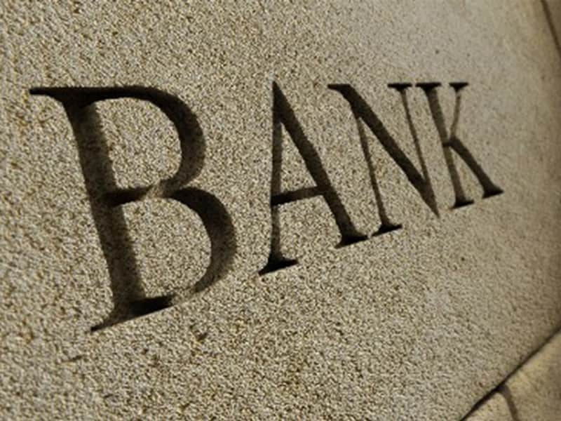 POZOR - obmedzenia v bankách | systém SEPA