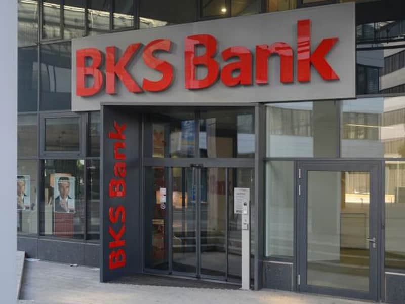 BKS Bank mení sadzobník poplatkov k 15.8.2023 